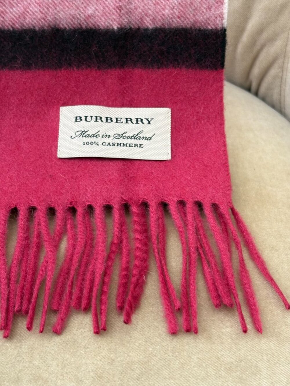 NEW Auth BURBERRY England Iconic Nova Check Cashmere Muffler Scarf - Picture 4 of 5